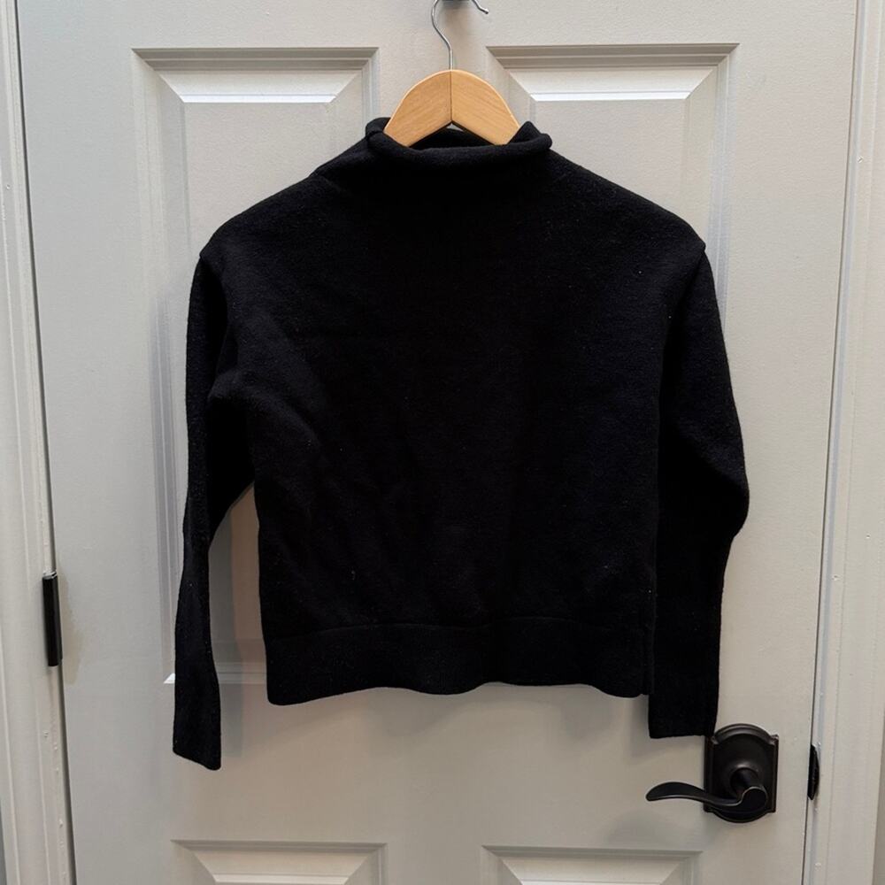 WILFRED Solid Black 100% Merino Wool Mockneck Sweater Size M (fits like S)